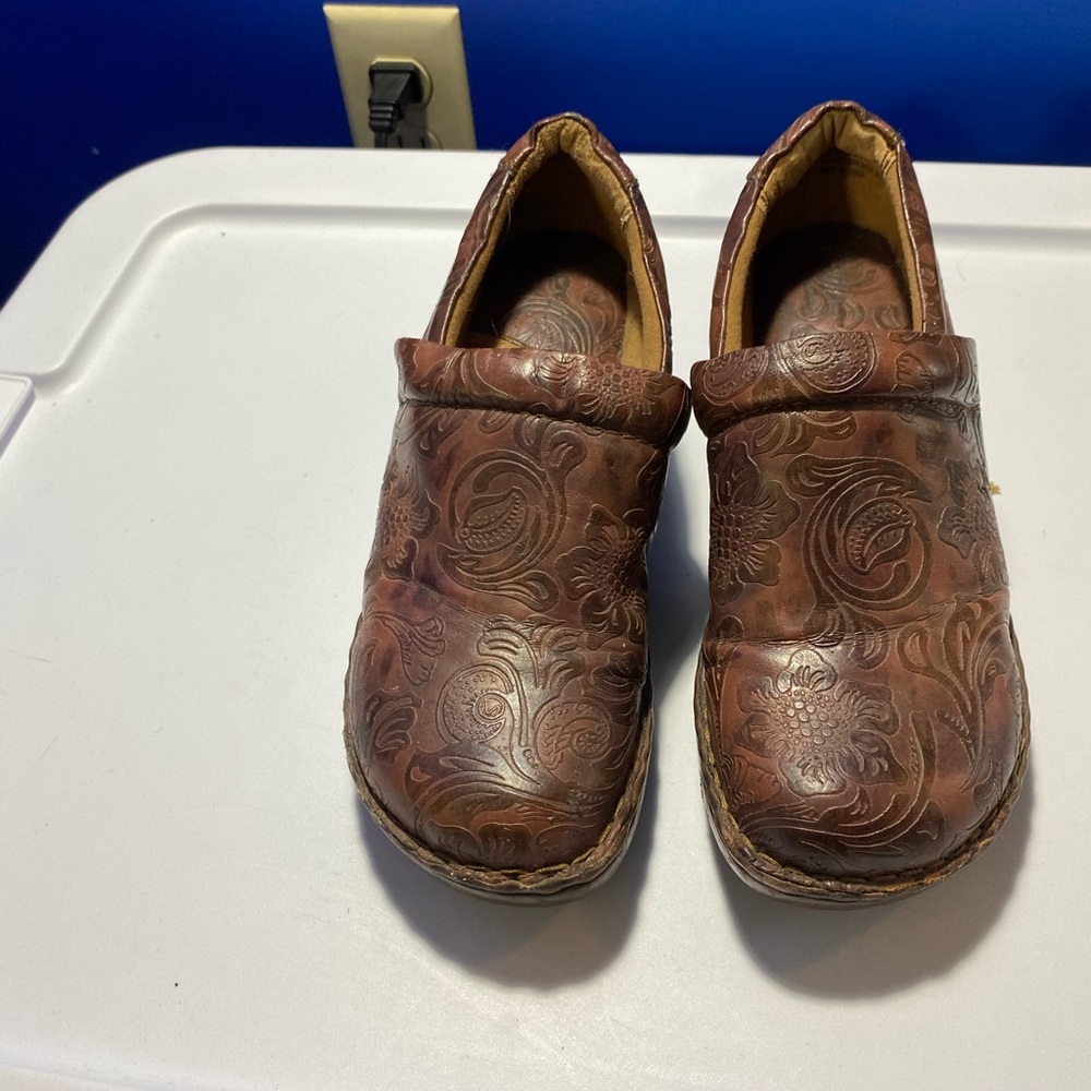 B.o.c Clogs, size 7.5/38.5